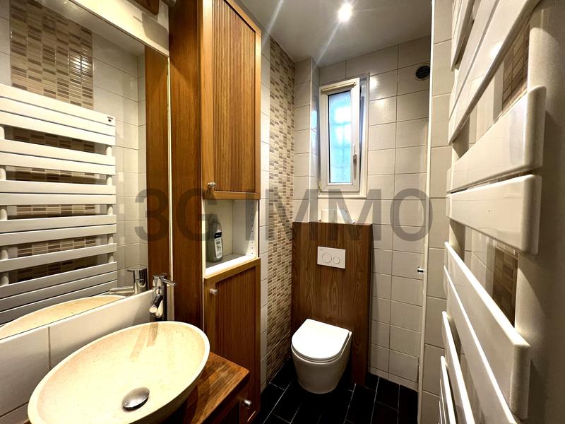 Appartement - 82 m² - 4 pièces