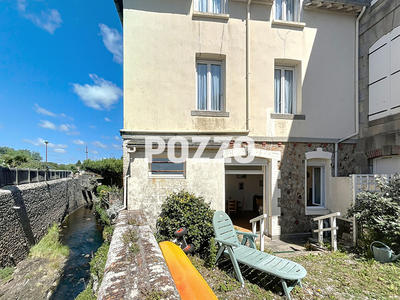 Maison - 85 m² - 5 pièces