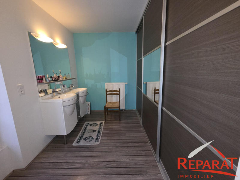 Local d'activités - 1 630 m²