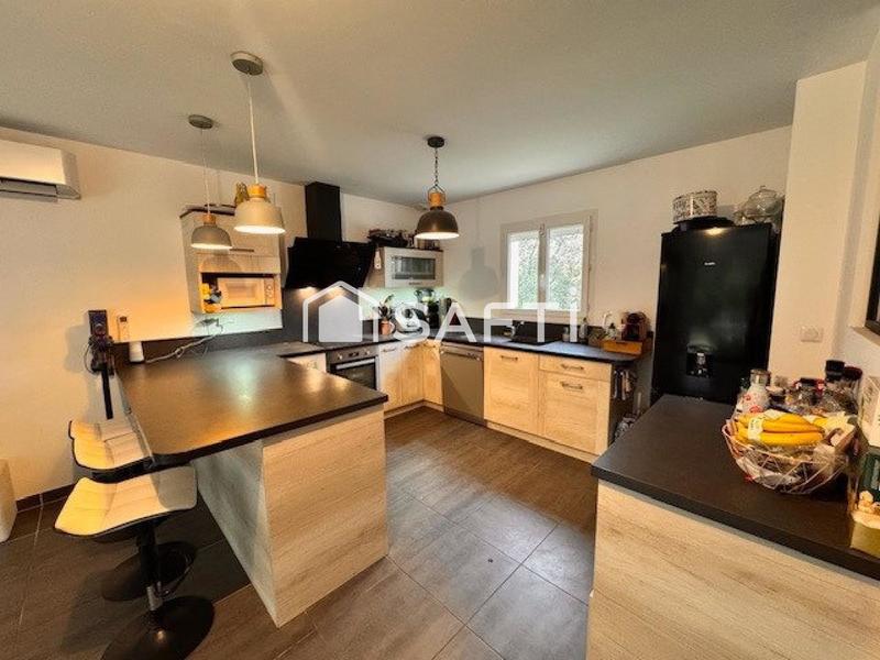 Maison - 90 m² - 4 pièces