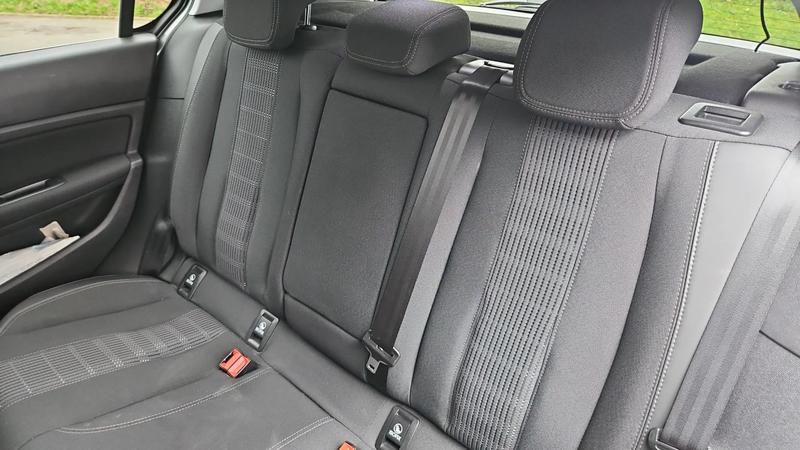 Peugeot 308 II 2.0 BlueHDi 150 Eat6 Allure Business