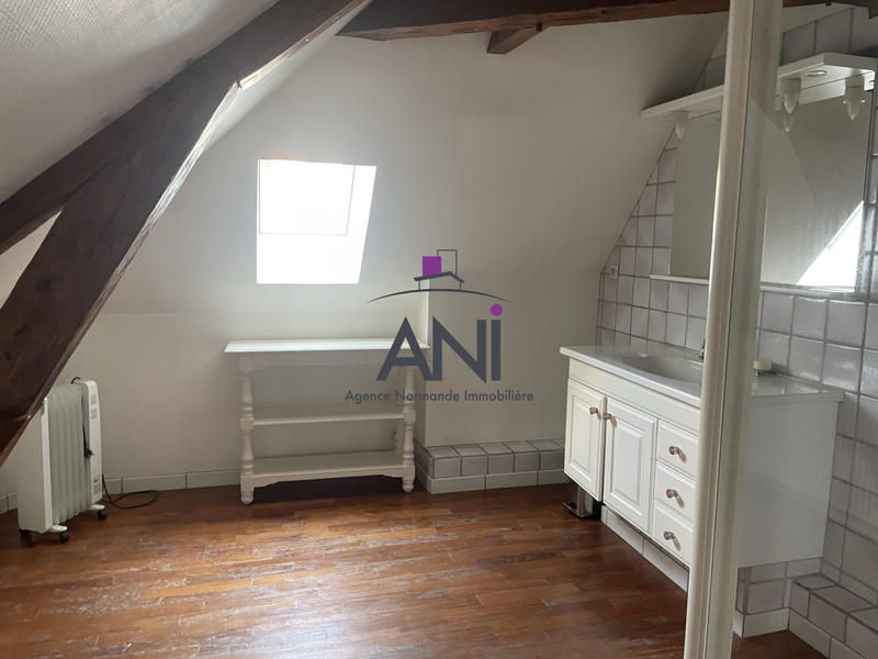 Maison - 311 m² - 8 pièces