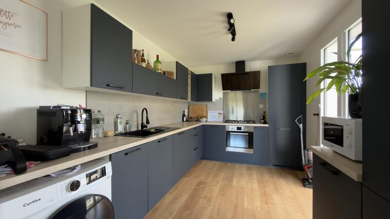 Maison traditionnelle - 97 m² - 6 pièces