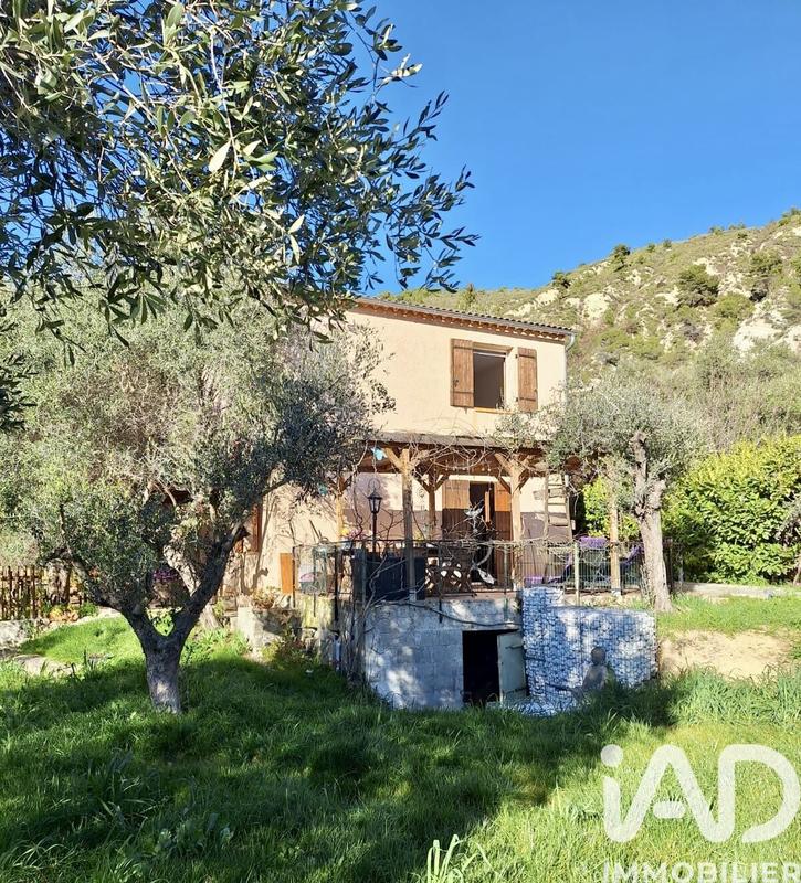 Maison - 82 m² - 4 pièces