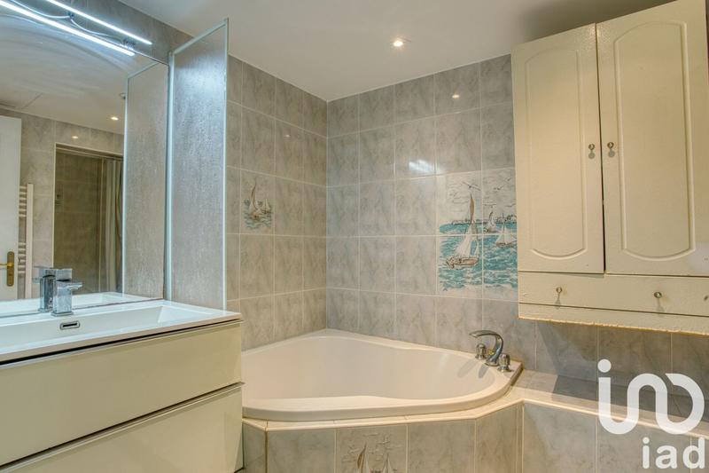 Appartement - 79 m² - 3 pièces