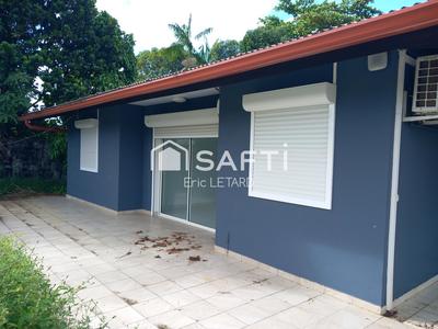 Maison - 85 m² - 5 pièces