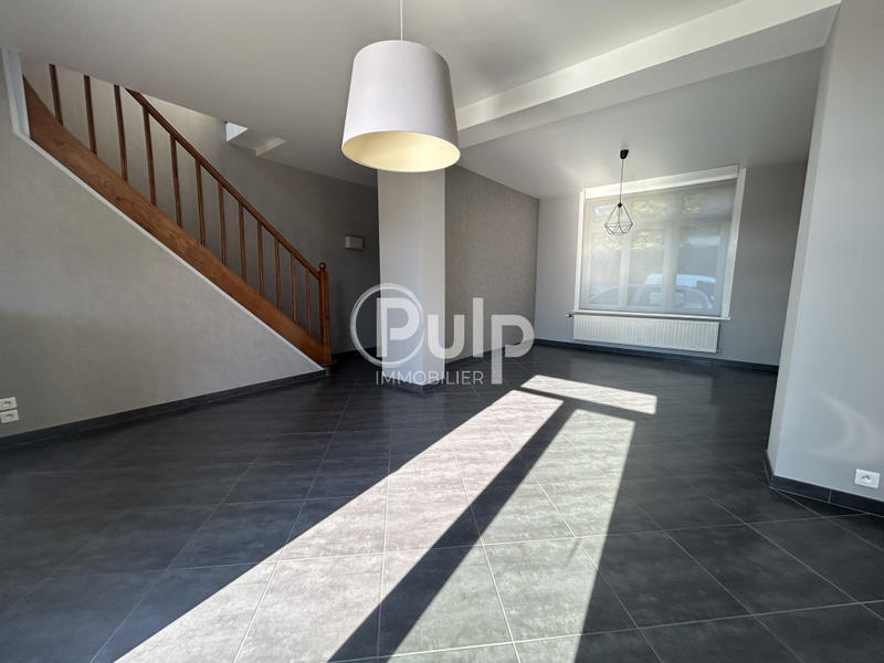 Maison - 121 m² - 5 pièces