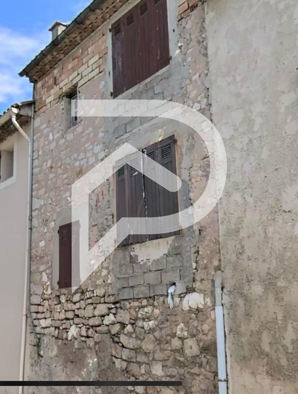 Maison de village - 80 m² - 4 pièces