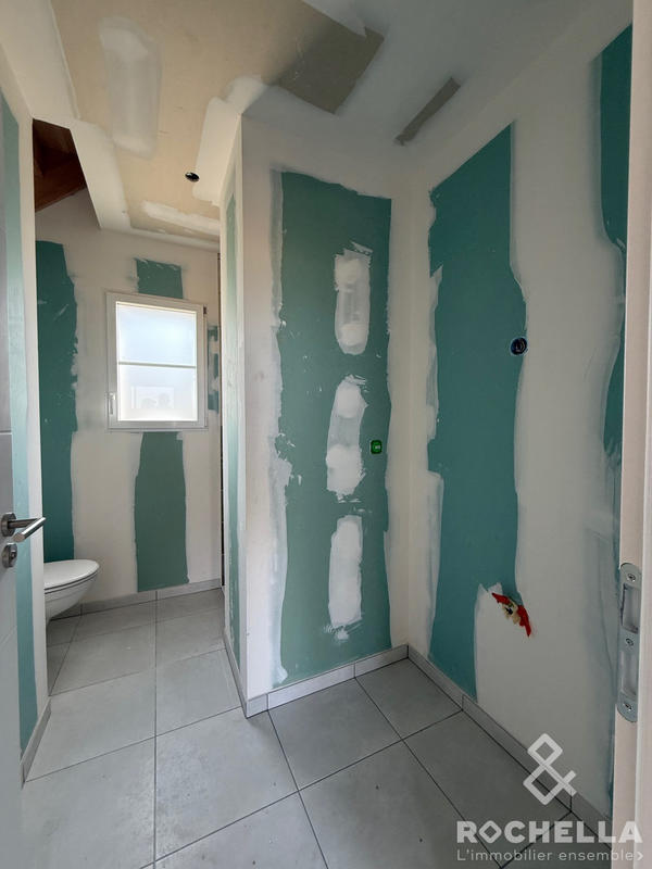 Maison traditionnelle - 148 m² - 5 pièces