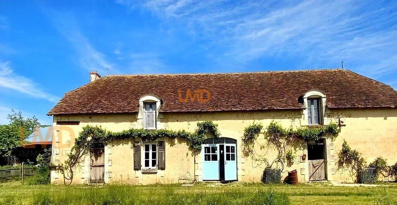 Maison ancienne - 195 m² - 3 pièces