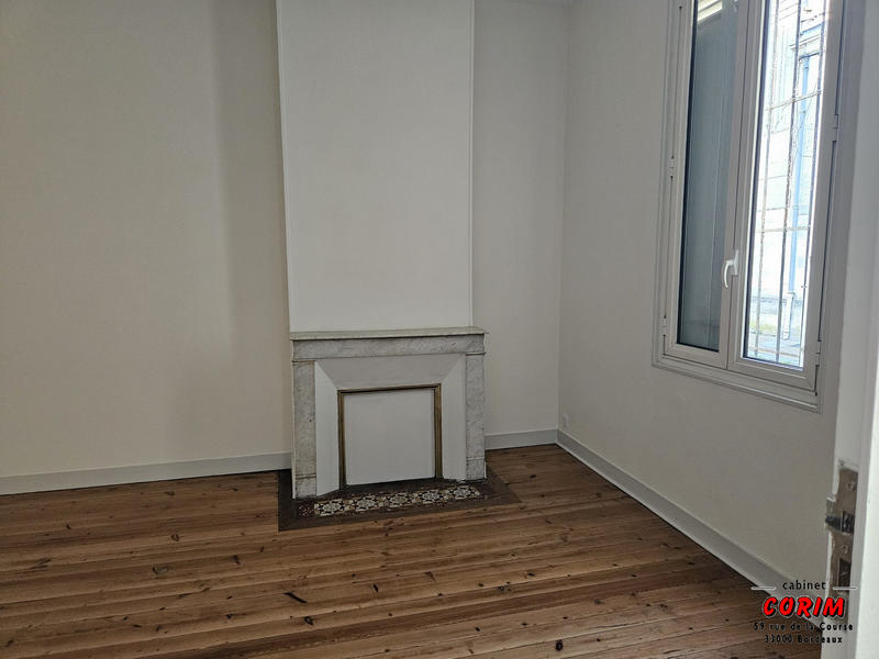 Maison - 90 m² - 3 pièces