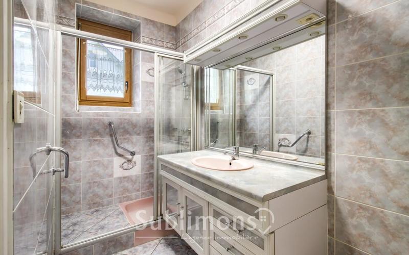 Maison - 120 m² - 6 pièces