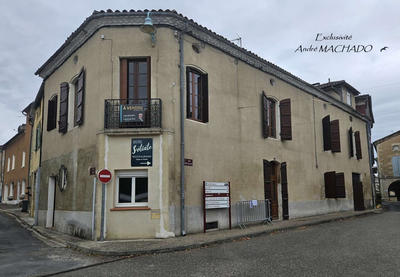 Maison - 180 m² - 7 pièces