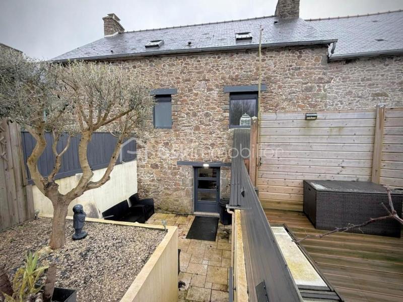 Maison en pierre - 137 m² - 5 pièces