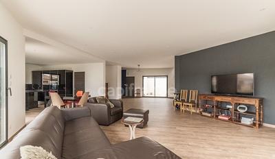 Maison d'architecte - 187 m² - 6 pièces