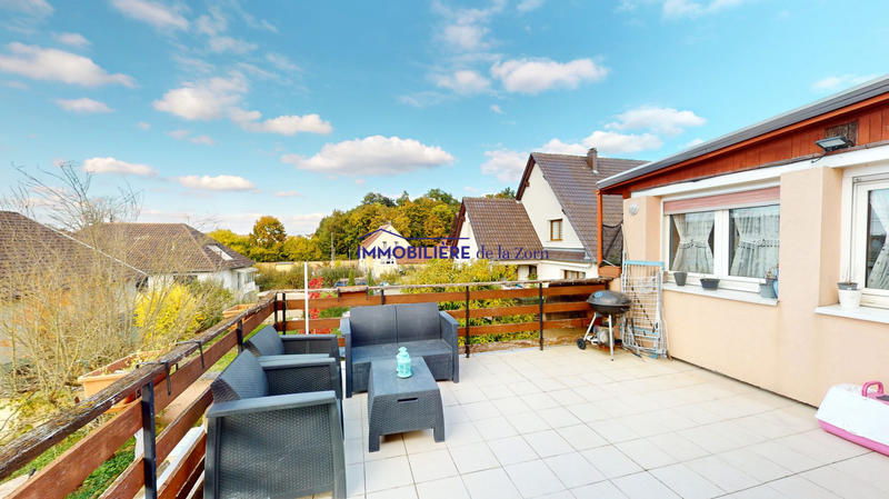 Appartement - 104 m² - 4 pièces