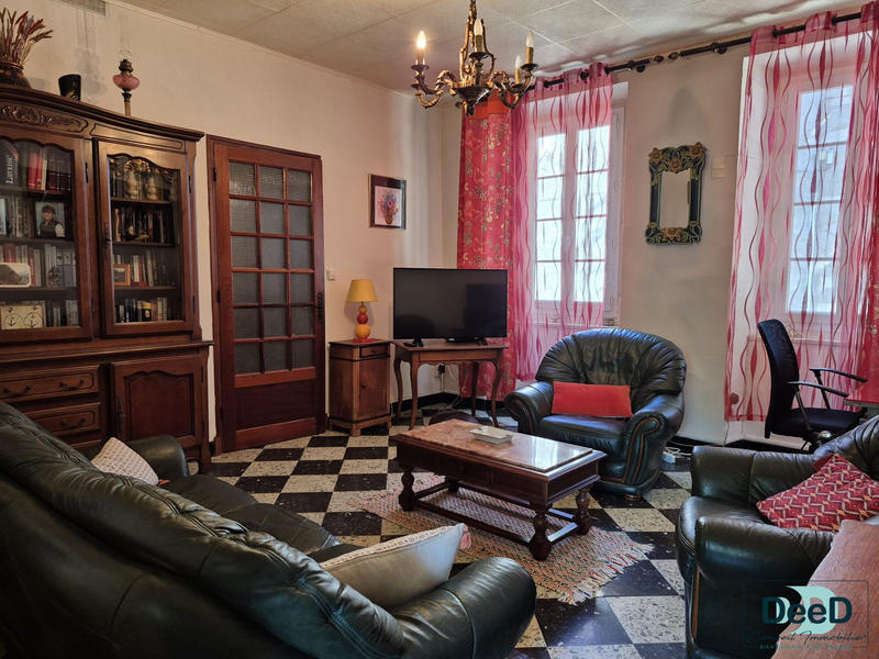 Maison ancienne - 187 m² - 6 pièces