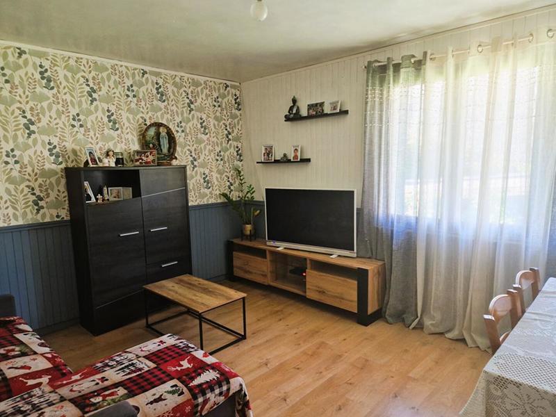 Maison - 199 m² - 7 pièces