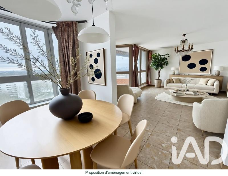 Appartement - 90 m² - 4 pièces