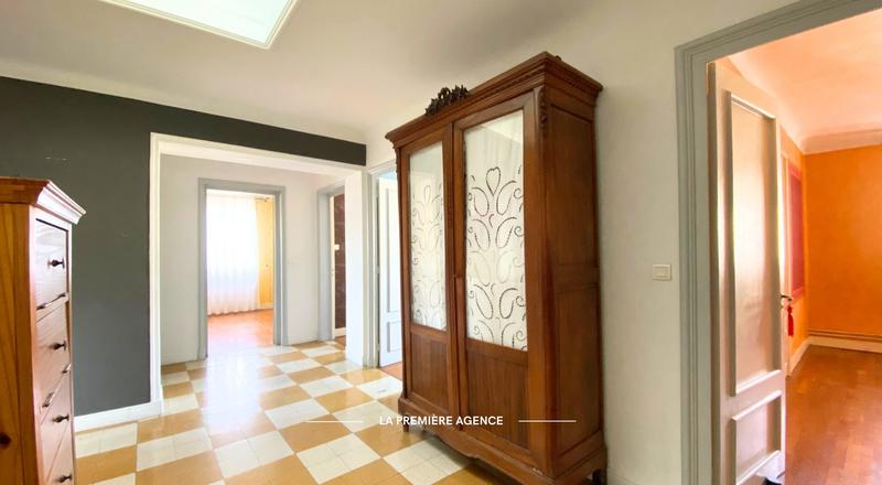 Maison - 172 m² - 6 pièces