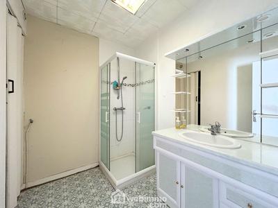 Appartement - 166 m² - 2 pièces