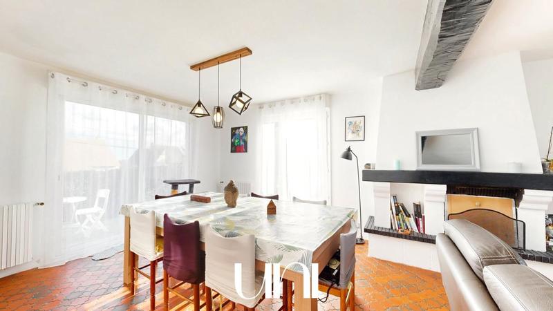 Maison - 135 m² - 7 pièces