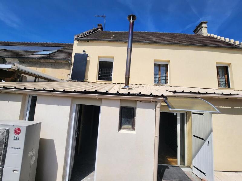 Immeuble - 92 m² - 7 pièces