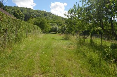 Terrain constructible - 2 495 m²