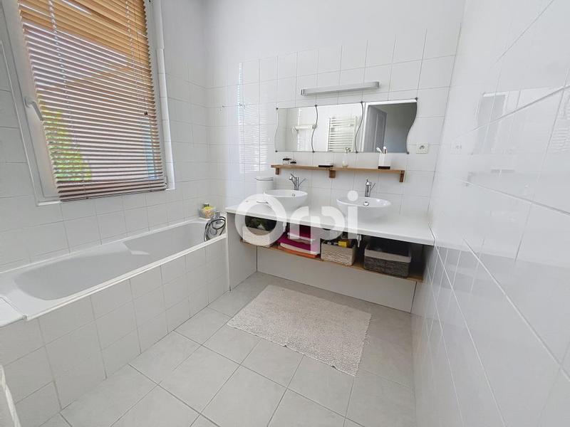 Appartement - 86 m² - 4 pièces