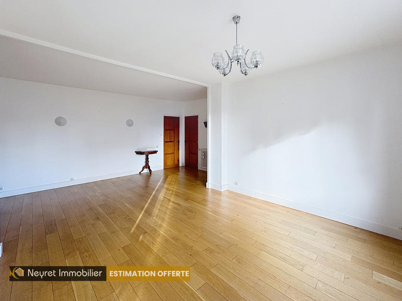 Appartement - 86 m² - 4 pièces