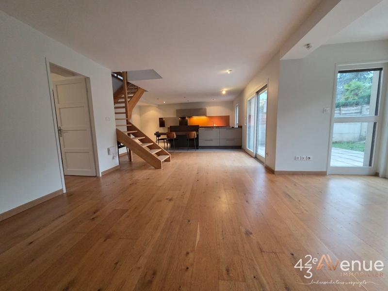 Maison - 142 m² - 5 pièces