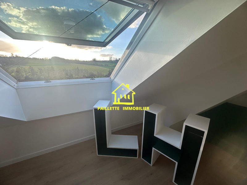 Maison - 105 m² - 5 pièces