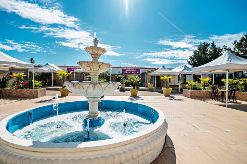 Local commercial - 2 000 m²