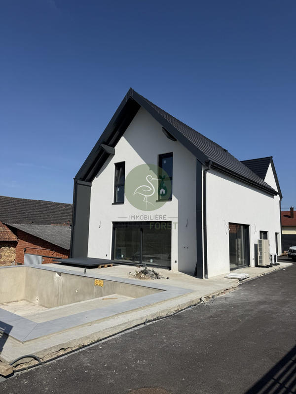 Maison contemporaine - 159 m² - 5 pièces