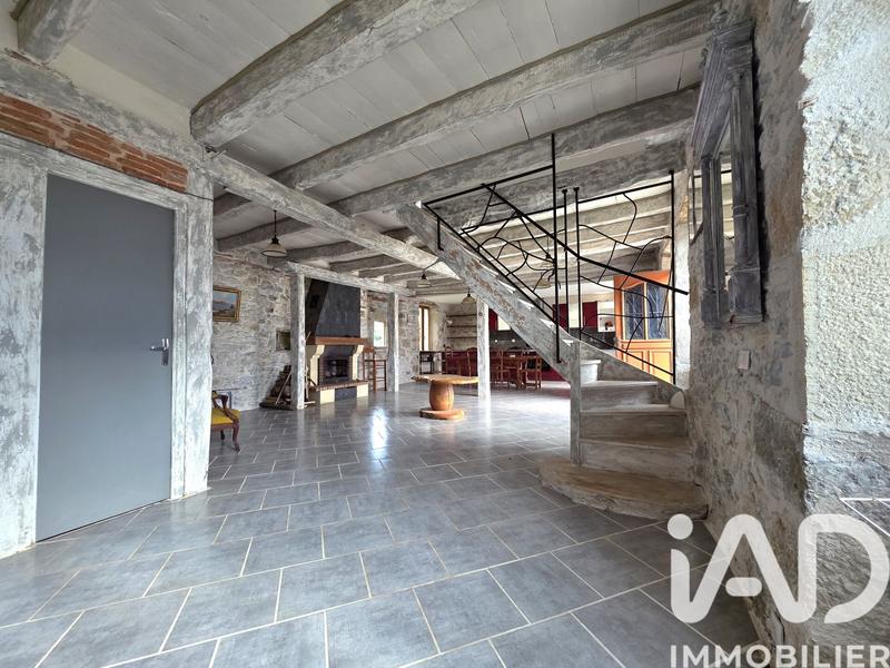 Maison - 110 m² - 5 pièces