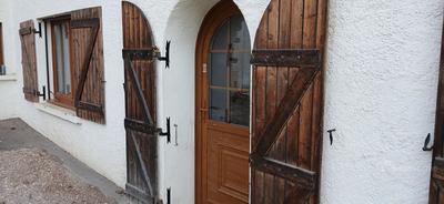 Propriété - 216 m² - 10 pièces