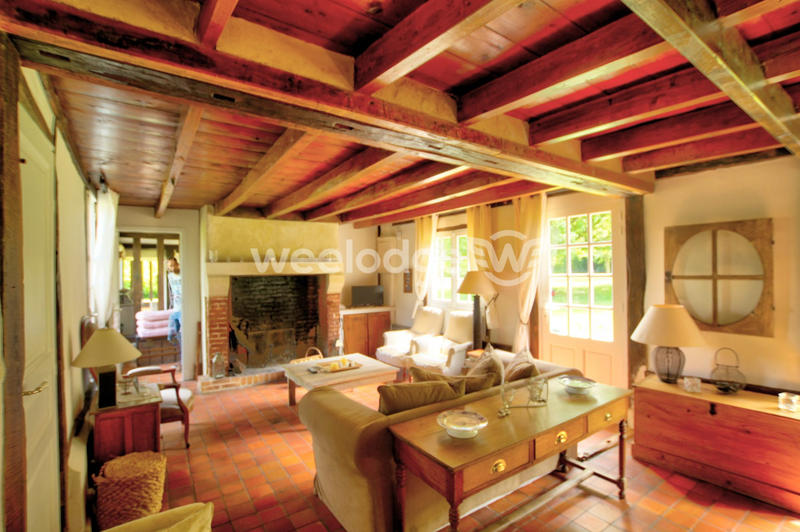 Maison - 326 m² - 12 pièces