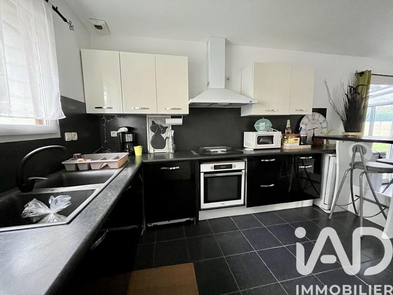 Maison - 111 m² - 4 pièces