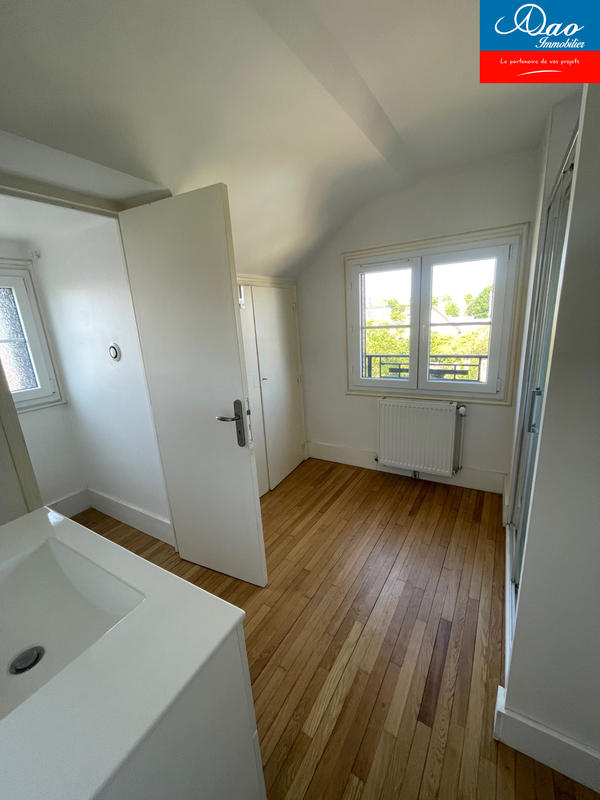 Appartement - 97 m² - 5 pièces