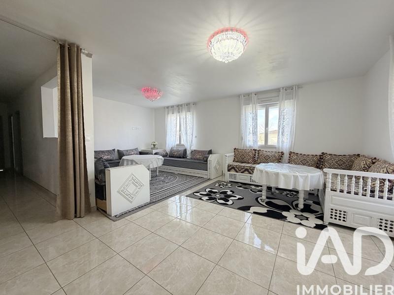 Maison - 110 m² - 4 pièces