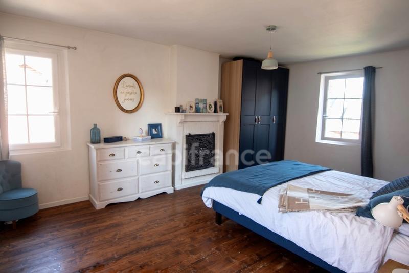 Maison - 149 m² - 6 pièces