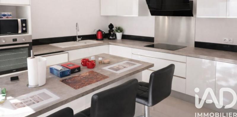 Maison - 125 m² - 5 pièces