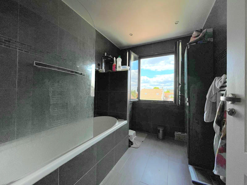 Appartement - 74 m² - 3 pièces