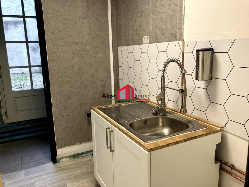 Local commercial - 105 m²