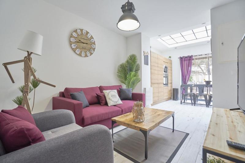 Maison - 94 m² - 6 pièces