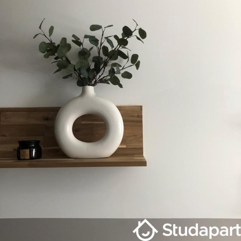 Chambre - 9 m² - 1 pièce