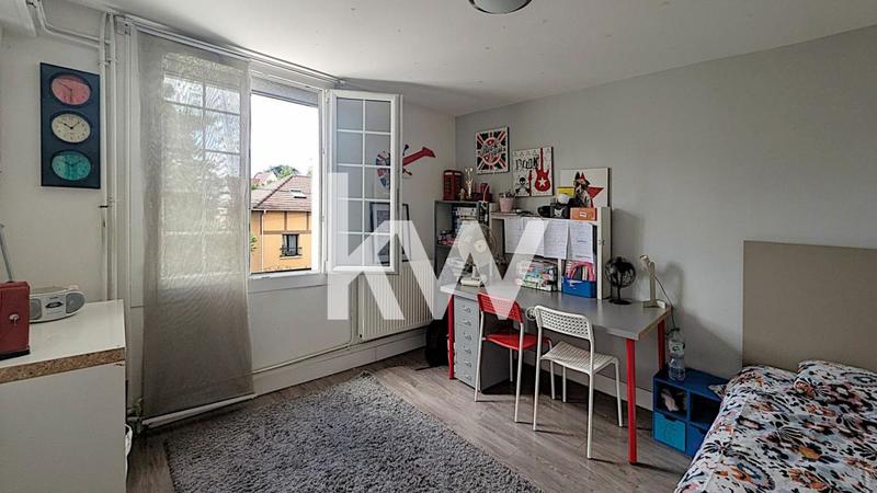 Maison - 138 m² - 6 pièces