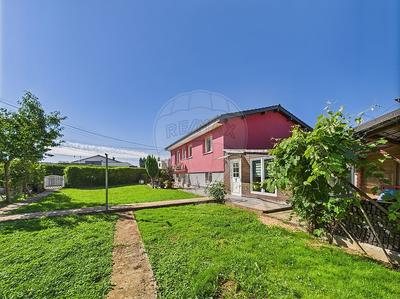 Maison - 146 m² - 8 pièces