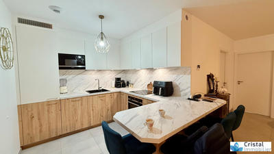 Appartement - 80 m² - 4 pièces