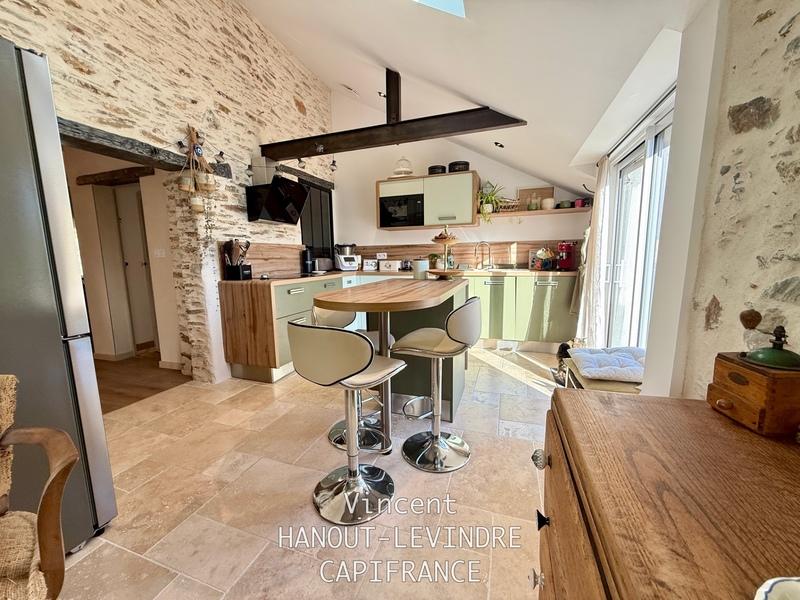 Maison - 137 m² - 6 pièces